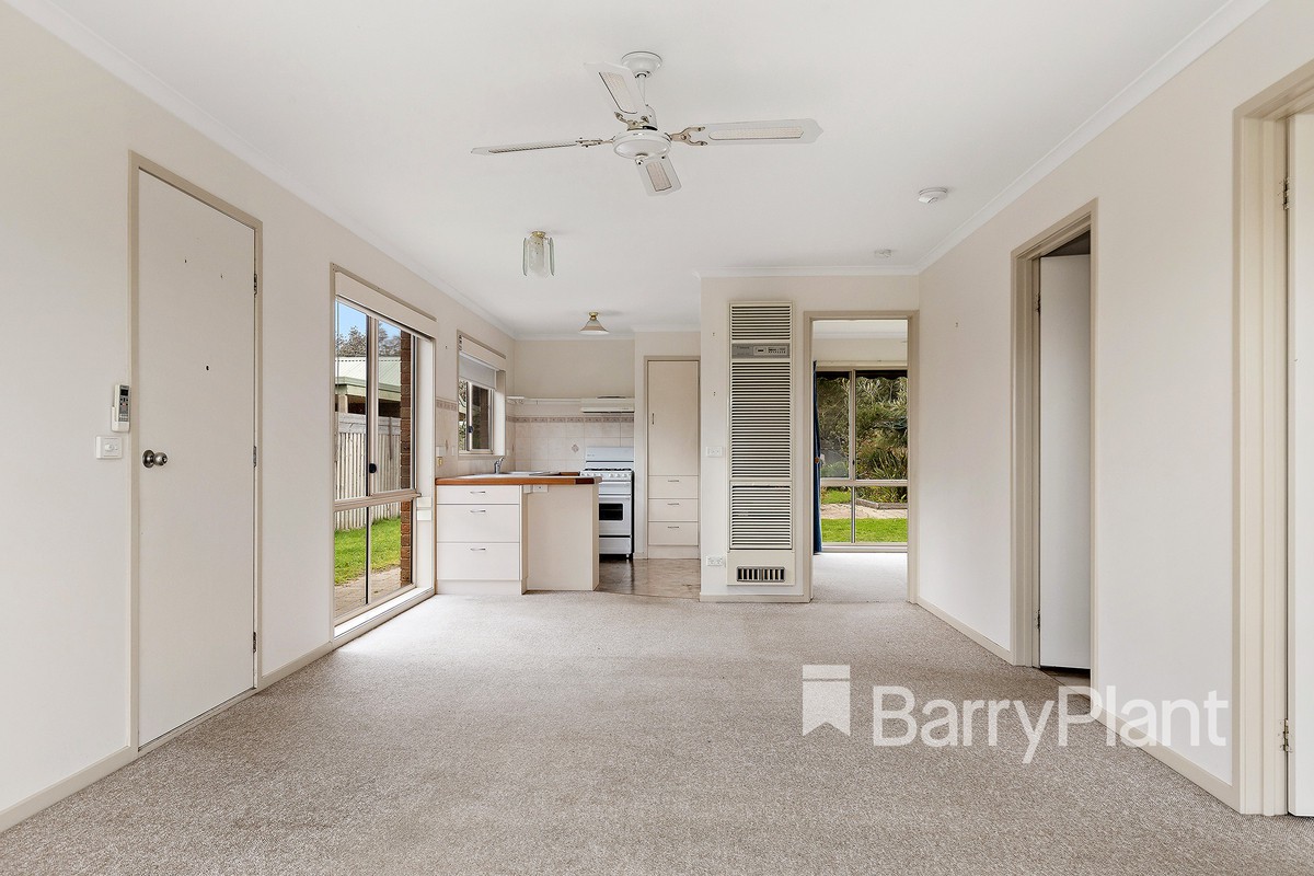 137 Third Avenue, Rosebud, VIC 3939 - Thumbnail 2 - 01/08/2019