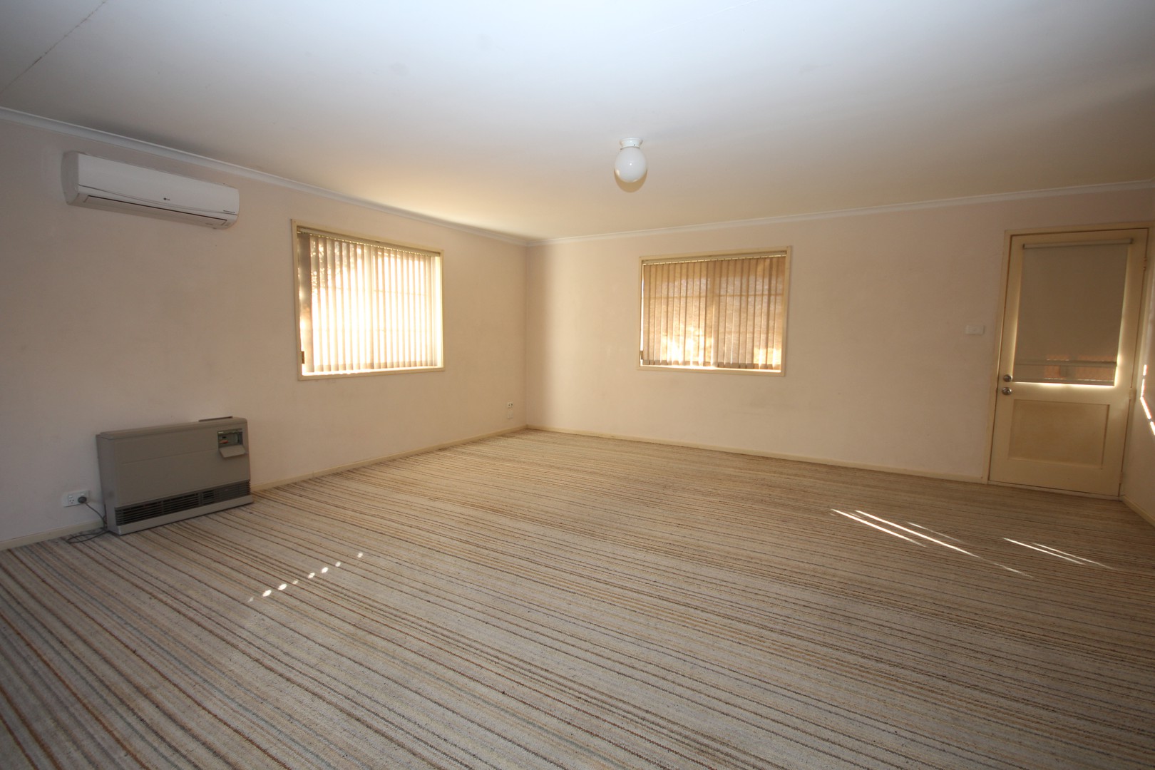 1/8 The Fairway, North Geelong, VIC 3215 - Thumbnail 1 - 09/08/2019