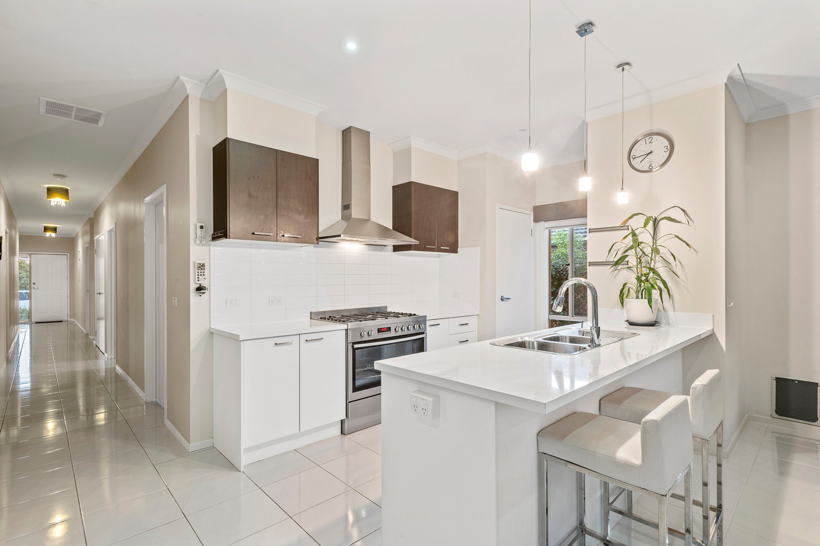 7 One Tree Road, Doreen, VIC 3754 - Thumbnail 2 - 30/10/2019