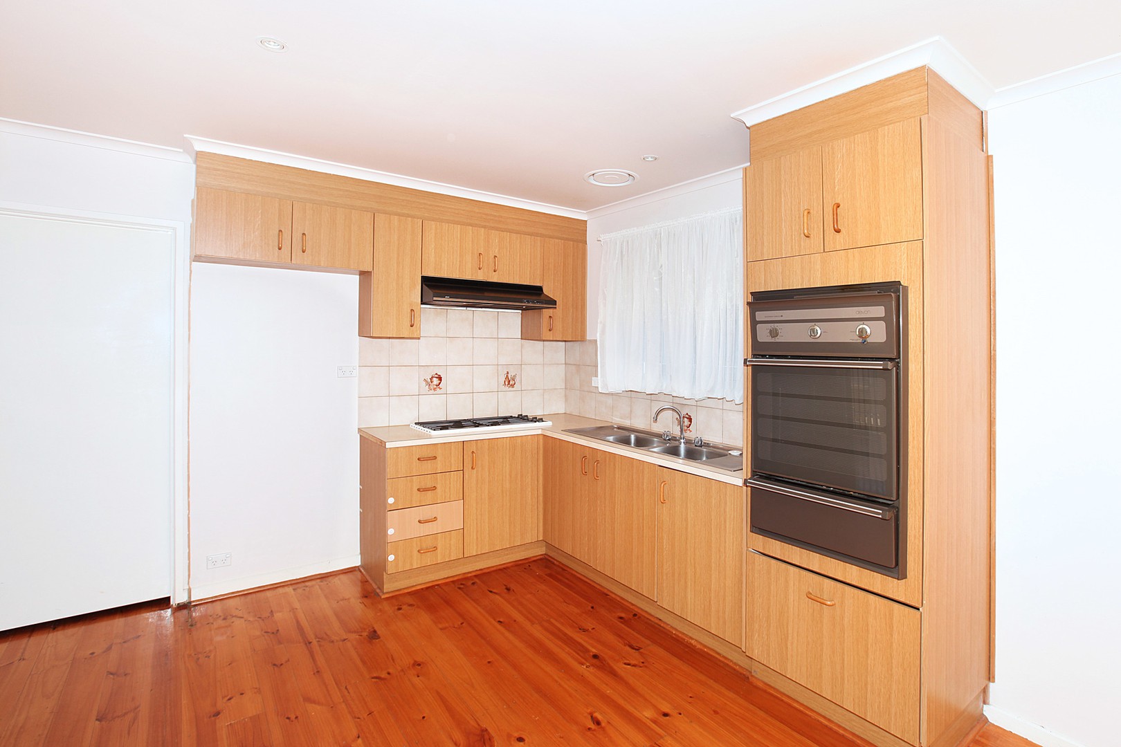 1/39 Alma Street, Craigieburn, VIC 3064 - Thumbnail 1 - 14/08/2019