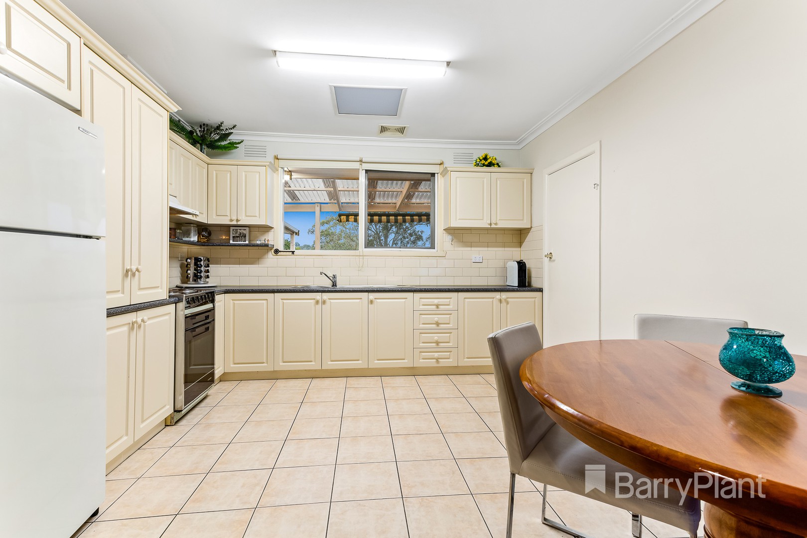 17 Gordon GroveMontmorency, VIC 3094, Montmorency - Thumbnail 5