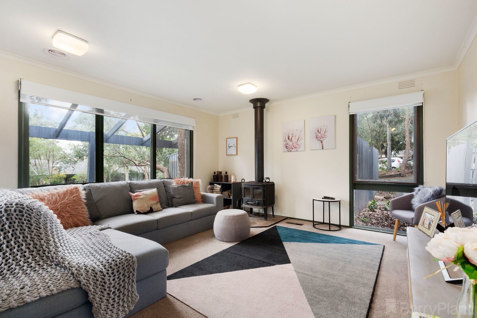 9 Burlock Avenue, Ringwood North, VIC 3134 - Thumbnail 1 - 20/08/2019