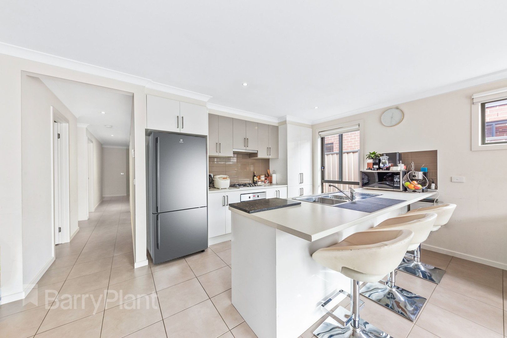 1/7 Sophia Street, Sunshine West, VIC 3020 - Thumbnail 2 - 21/08/2019