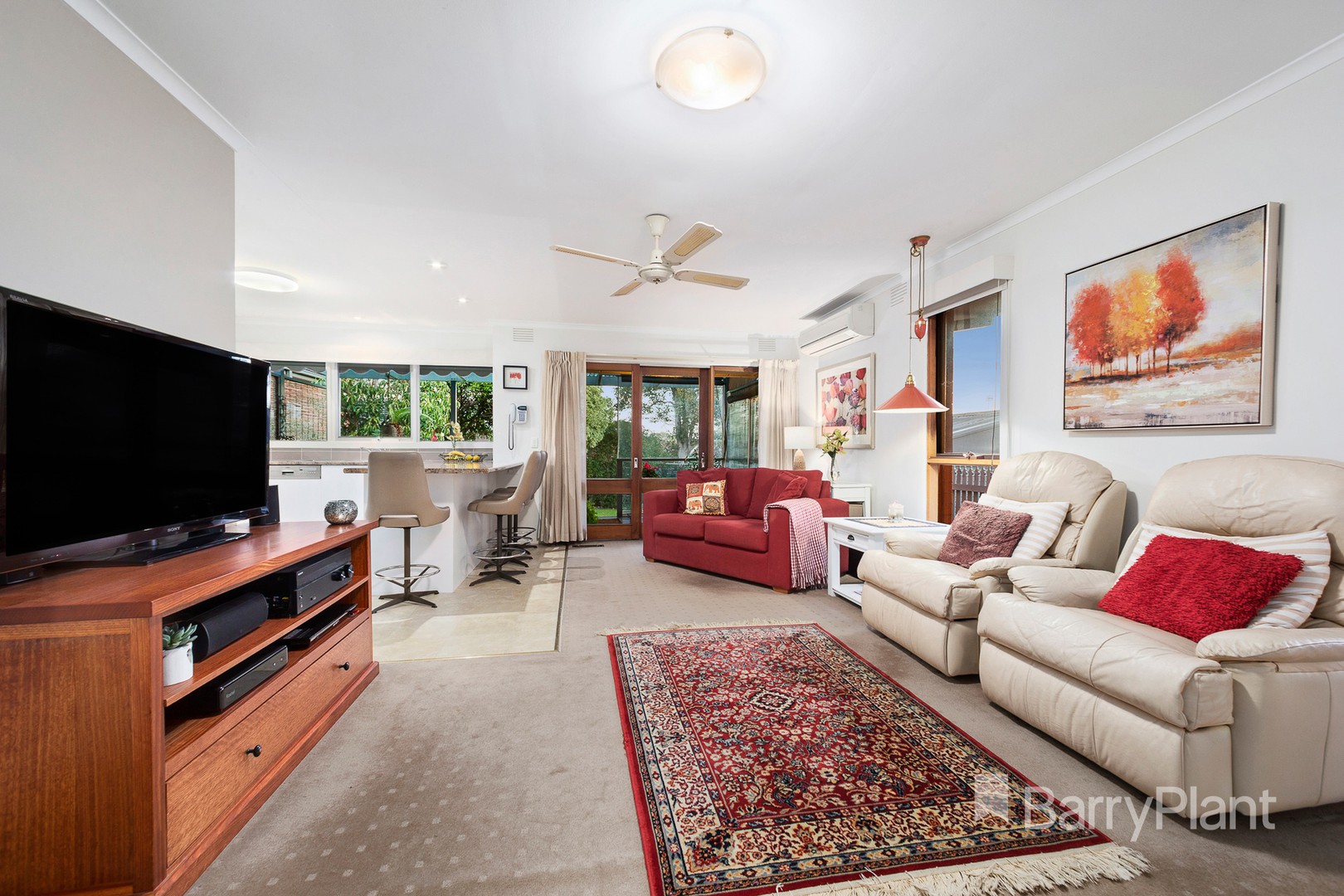 10 Ross Street, Doncaster East, VIC 3109, Doncaster East - Thumbnail 2