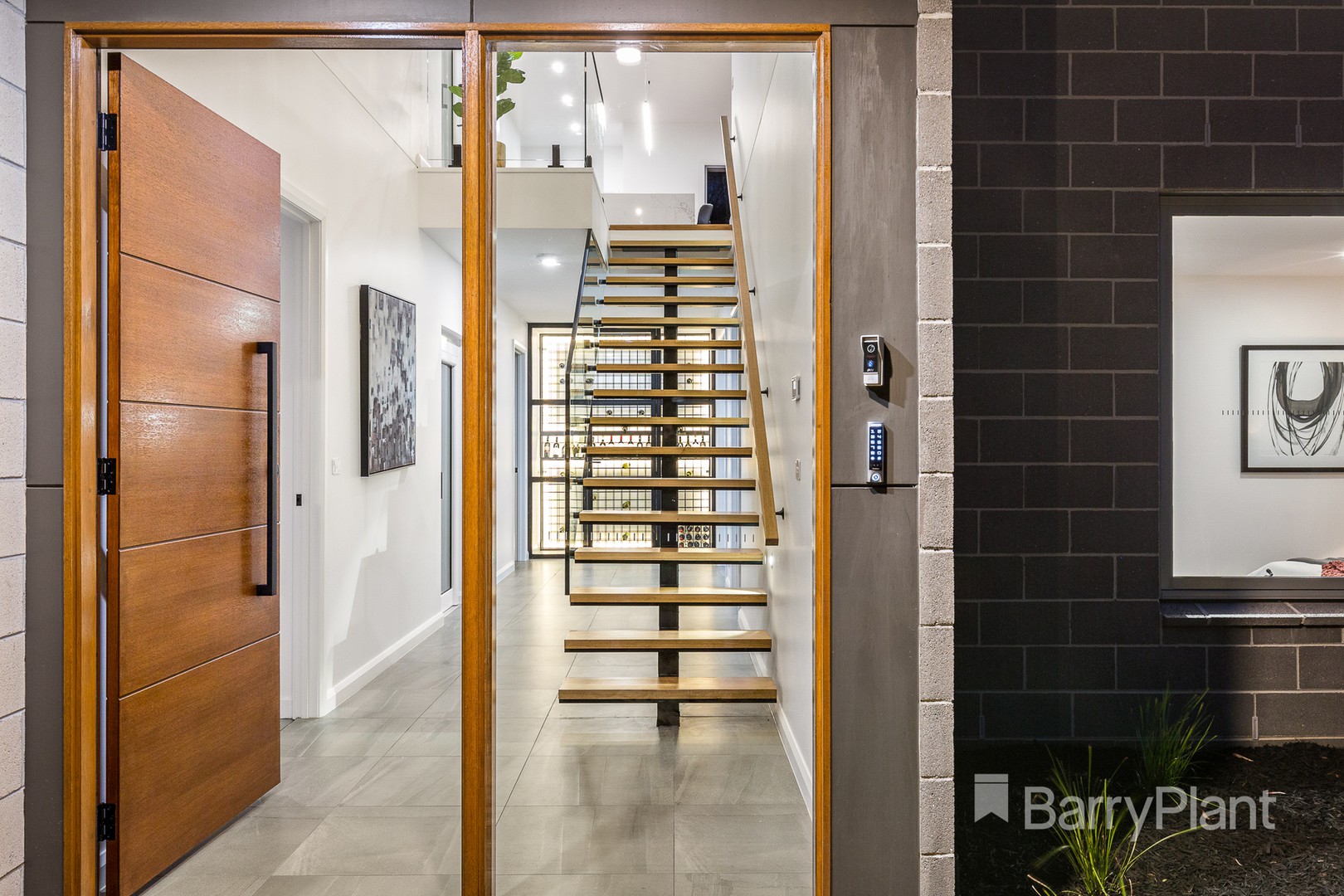 99-101 Corriedale Crescent, Park Orchards, VIC 3114 - Thumbnail 2 - 23/08/2019