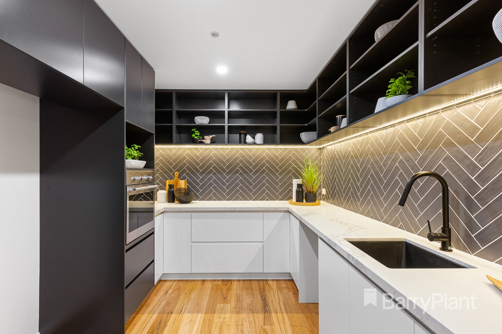 99-101 Corriedale Crescent, Park Orchards, VIC 3114, Park Orchards - Thumbnail 7