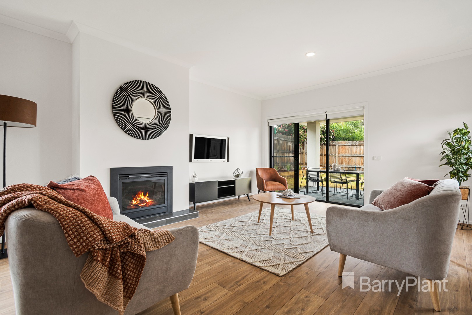 1/3 Wandin CourtForest Hill, VIC 3131, Forest Hill - Thumbnail 2