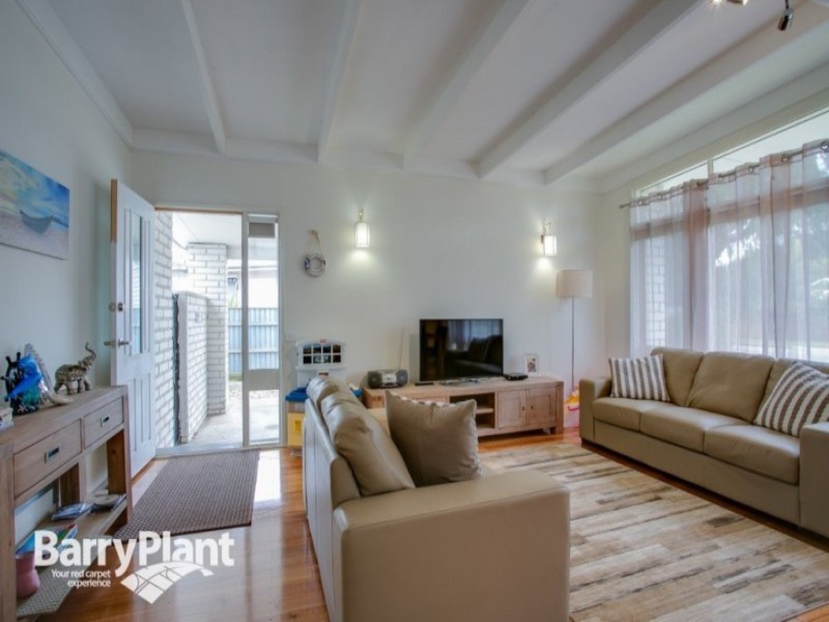 6 Johnson Street, Capel Sound, VIC 3940 - Thumbnail 1 - 30/08/2019