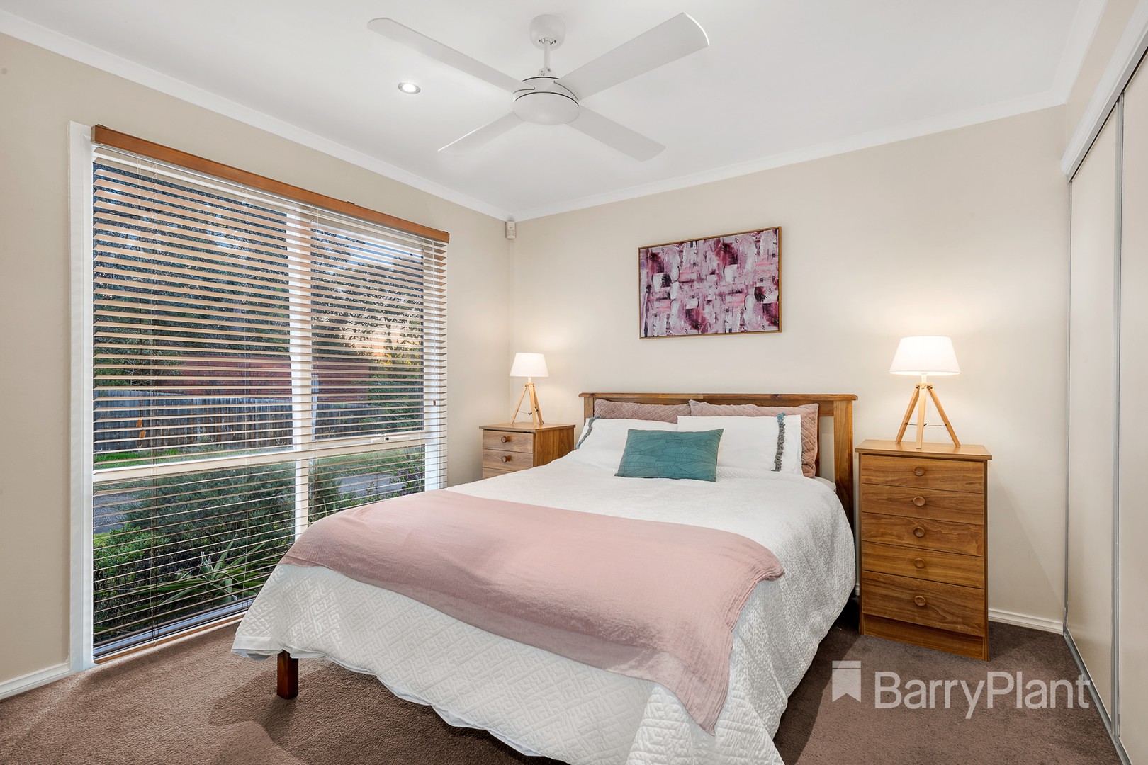 33 Nicholson Close, Research, VIC 3095, Research - Thumbnail 7