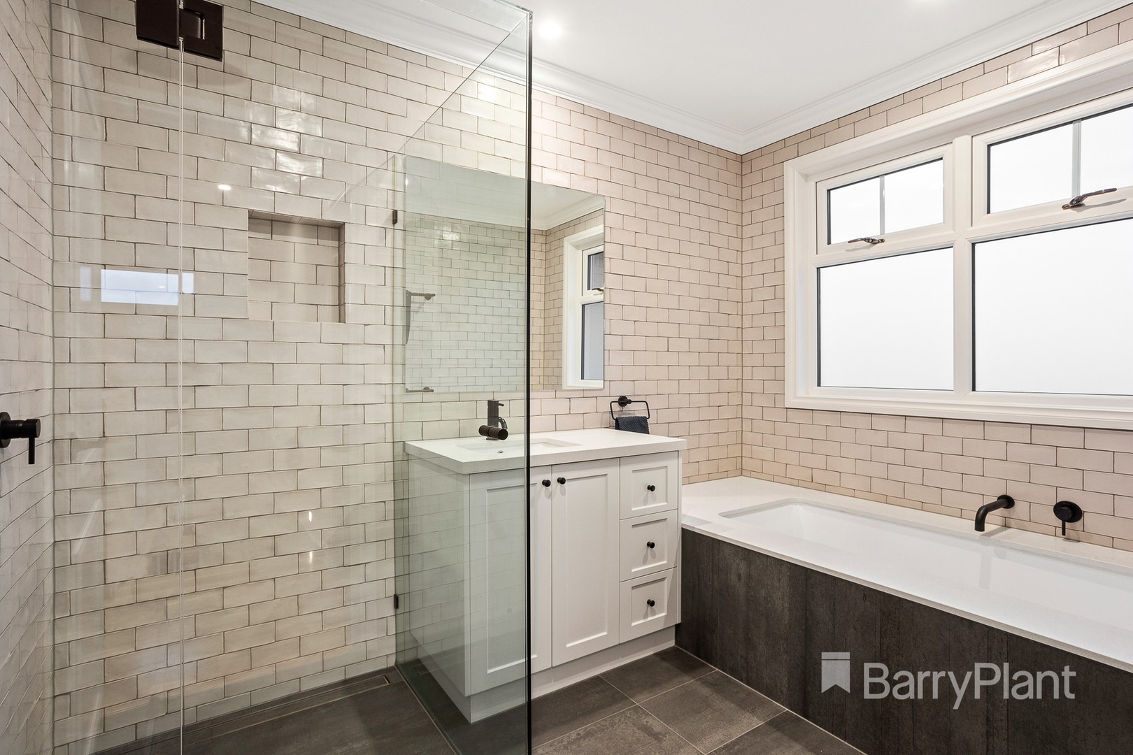 87 Dalton Street, Eltham, VIC 3095, Eltham - Thumbnail 7
