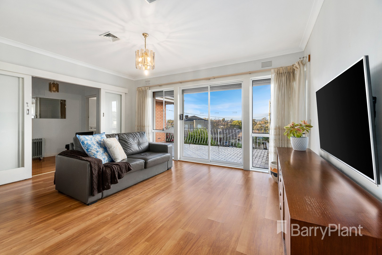 16 Tasker Street, Templestowe Lower, VIC 3107, Templestowe Lower - Thumbnail 3