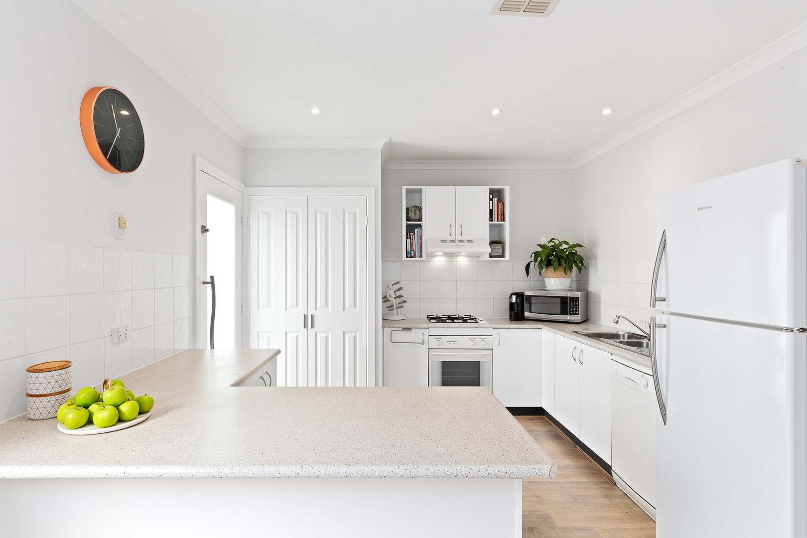 31/52-54 Shinners Avenue, Berwick, VIC 3806 - Thumbnail 2 - 17/09/2019