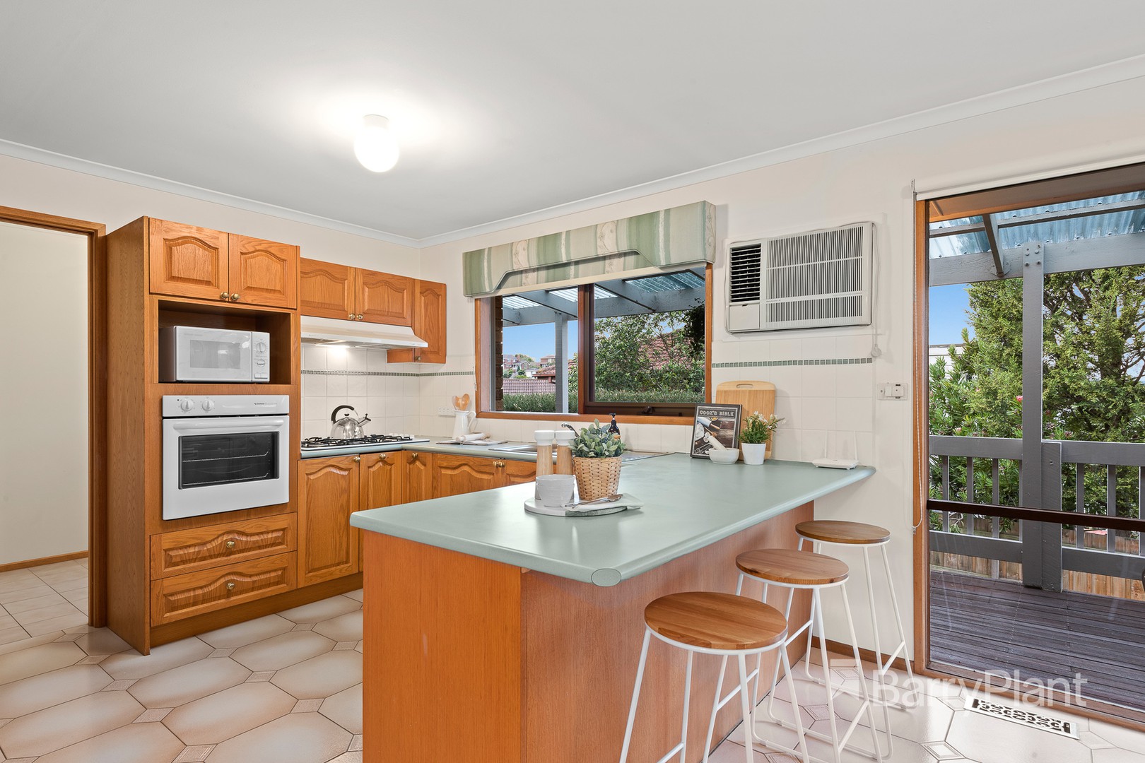 6 Wallara Close, Doncaster East, VIC 3109, Doncaster East - Thumbnail 3
