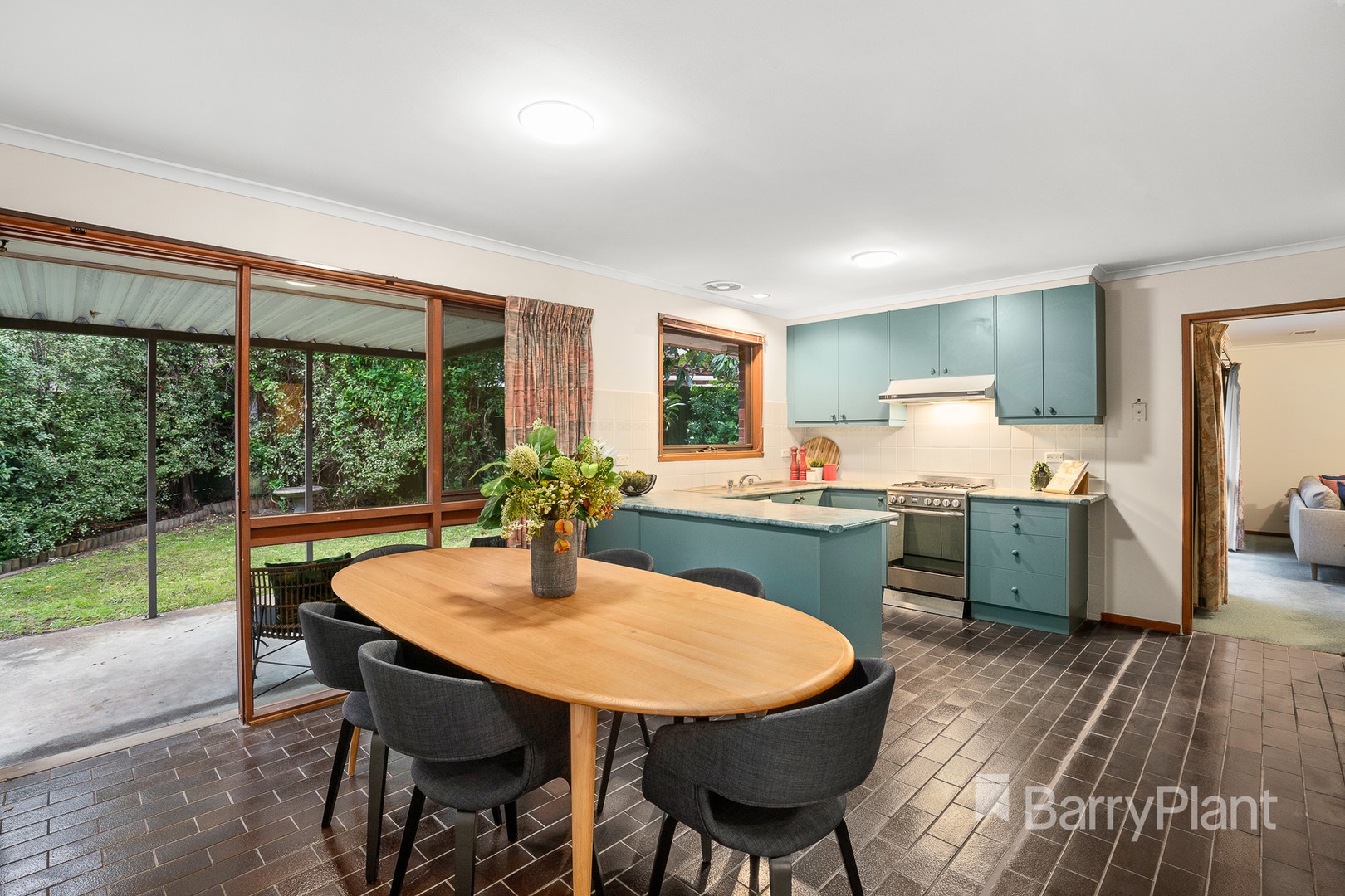 3 Fromhold Drive, Doncaster, VIC 3108, Doncaster - Thumbnail 3