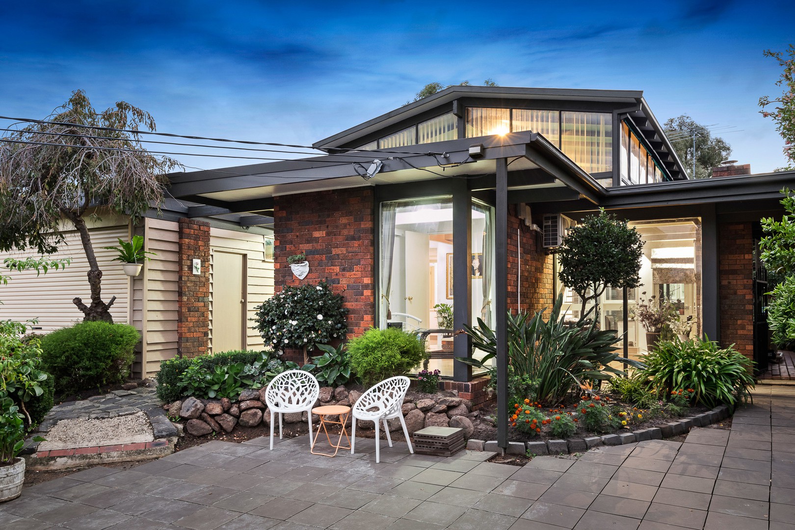 6 Magnolia DriveTemplestowe Lower, VIC 3107