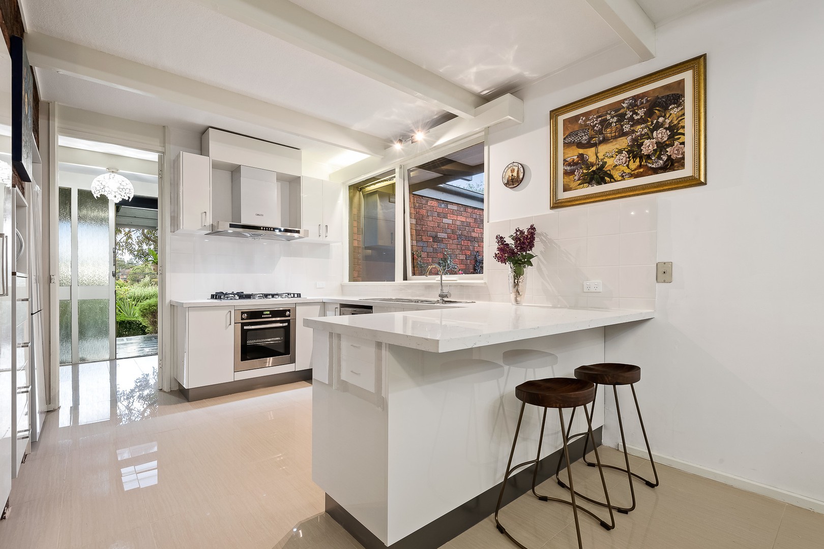 6 Magnolia DriveTemplestowe Lower, VIC 3107, Templestowe Lower - Thumbnail 3