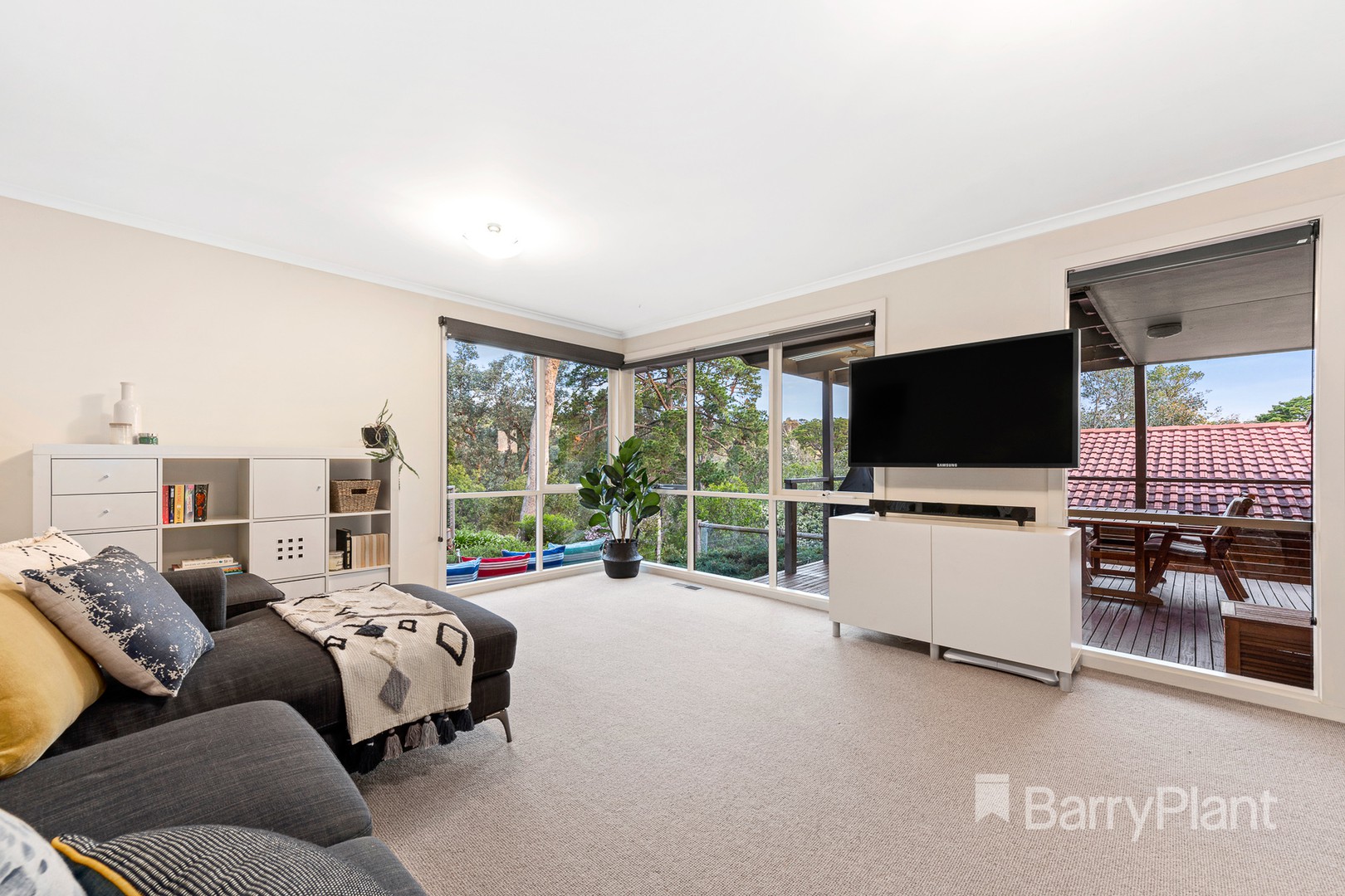 10 Pickwood Rise, Research, VIC 3095, Research - Thumbnail 3