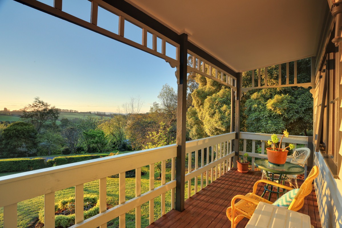 16 Gembrook Launching Place Road, Gembrook, VIC 3783 - Thumbnail 2 - 15/10/2019