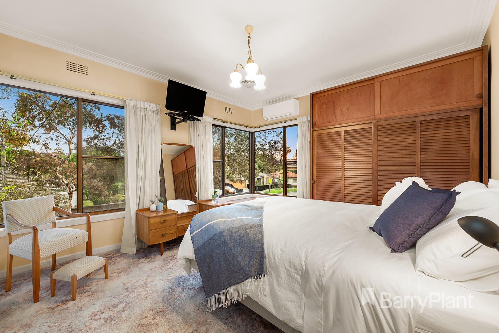 6 Morley CrescentBox Hill North, VIC 3129, Box Hill North - Thumbnail 8