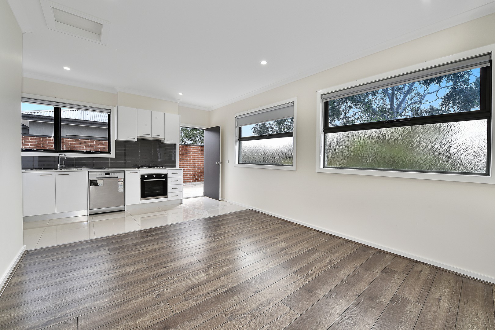 4/72 Lorne Street, Fawkner, VIC 3060 - Thumbnail 2 - 18/10/2019