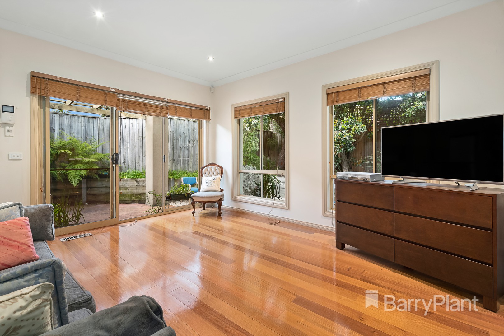 3B Moresby Avenue, Bulleen, VIC 3105, Bulleen - Thumbnail 2