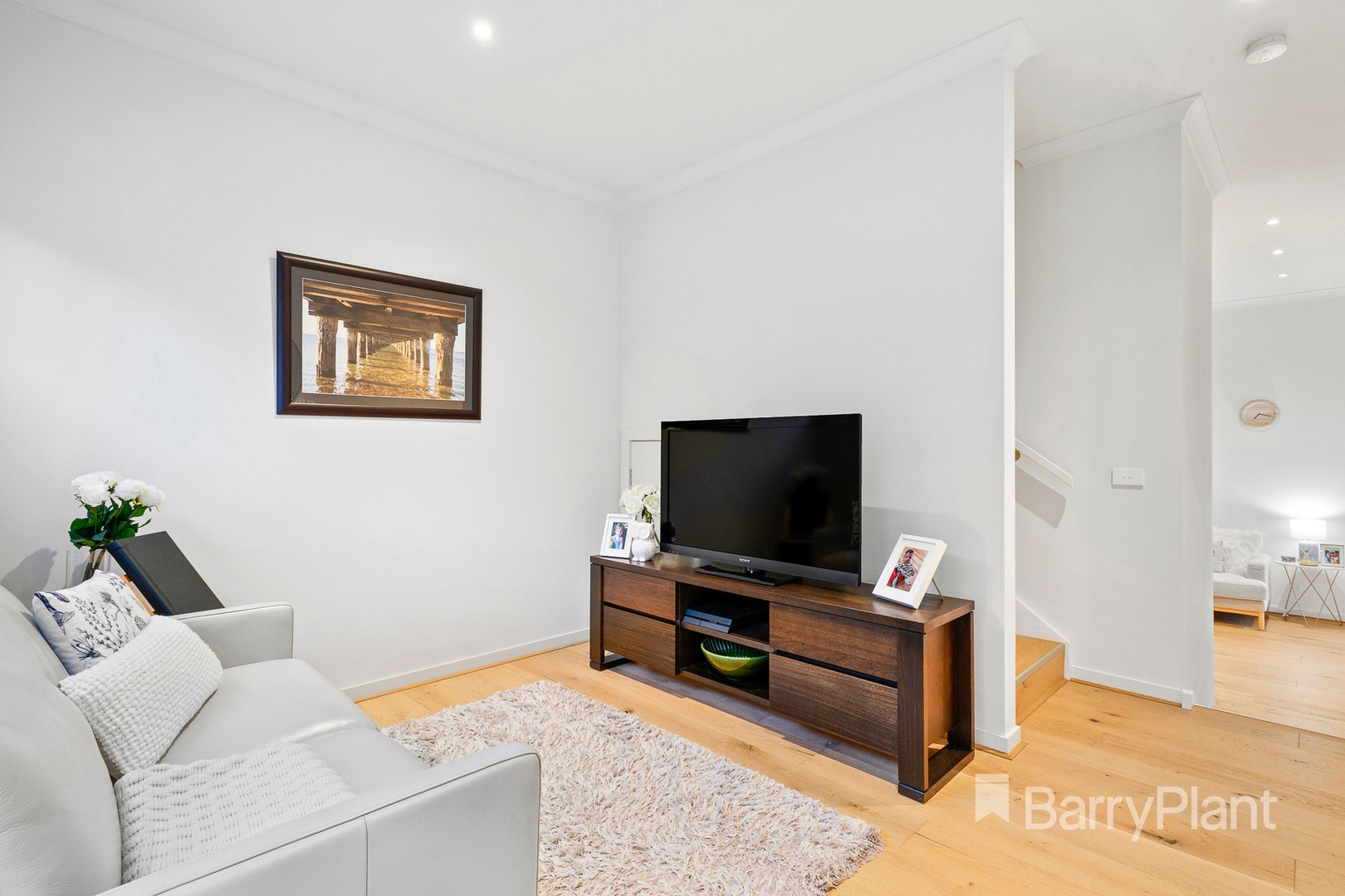 2/5 Ashford Street, Templestowe Lower, VIC 3107, Cardiff Heights - Thumbnail 2