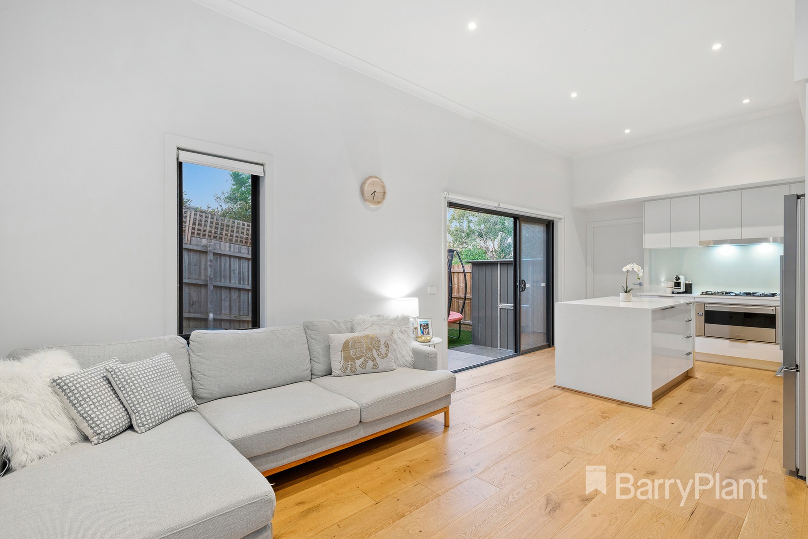 2/5 Ashford Street, Templestowe Lower, VIC 3107, Cardiff Heights - Thumbnail 4