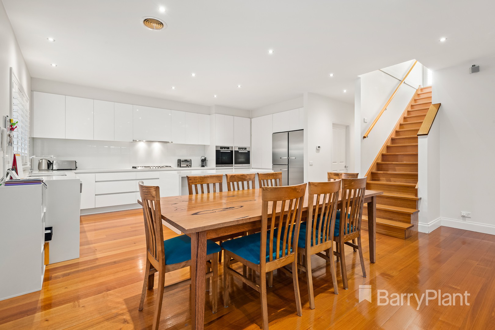 2 Gilbert Street, Bulleen, VIC 3105, Bulleen - Thumbnail 4