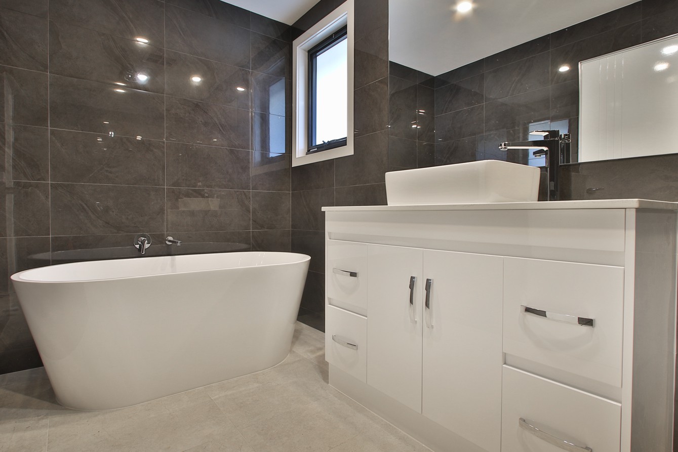 48 Stables Circuit, Doncaster, VIC 3108 - Thumbnail 1 - 04/11/2019