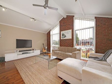 35 Goulburn Drive, Rowville, VIC 3178 - Thumbnail 1 - 04/11/2019