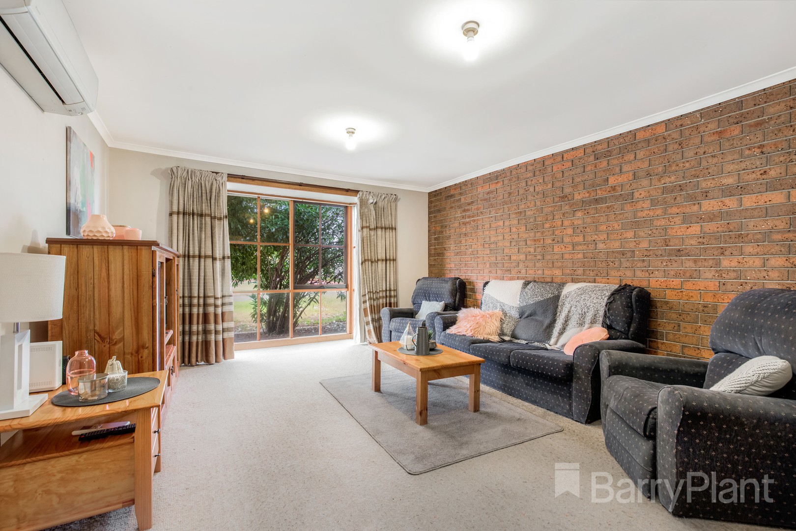 8A Dummett Avenue, Hoppers Crossing, VIC 3029 - Thumbnail 1 - 06/11/2019