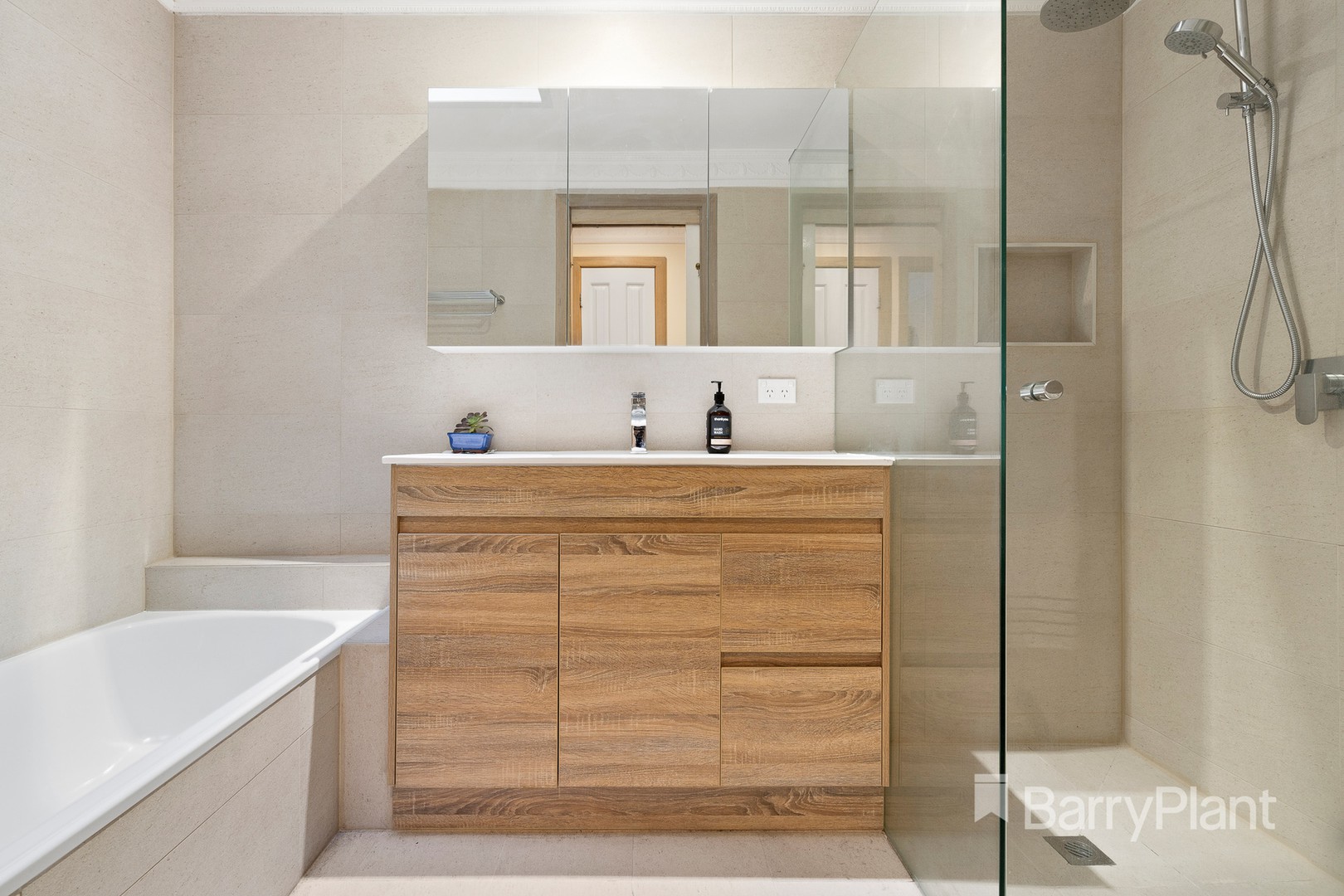 7 Cambrian CourtEltham North, VIC 3095, Eltham North - Thumbnail 8