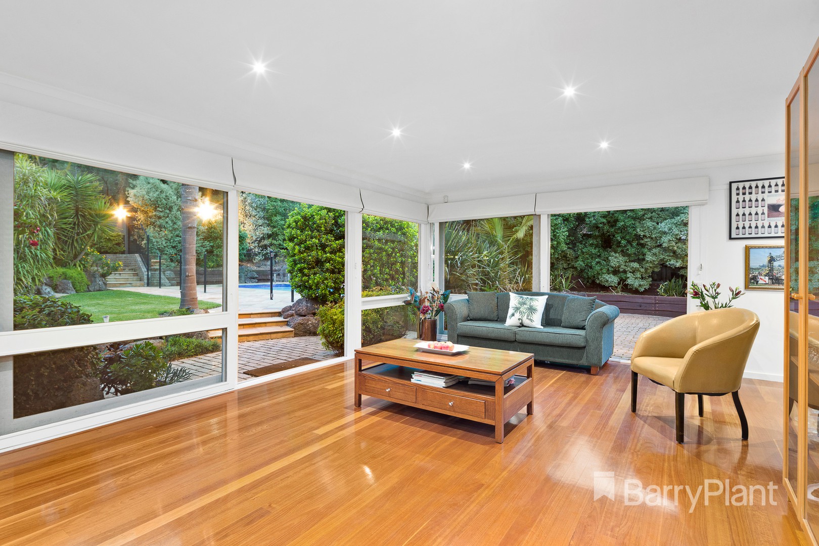 14 Tandarook Crescent, Donvale, VIC 3111, Donvale - Thumbnail 4