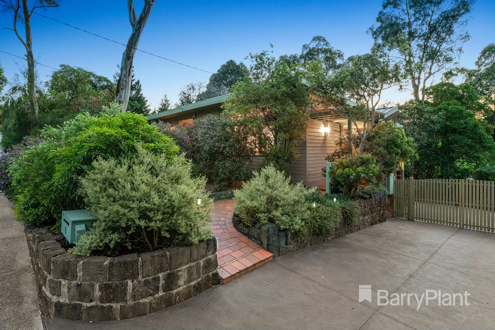 5 Niagara RoadDonvale, VIC 3111, Donvale - Thumbnail 2