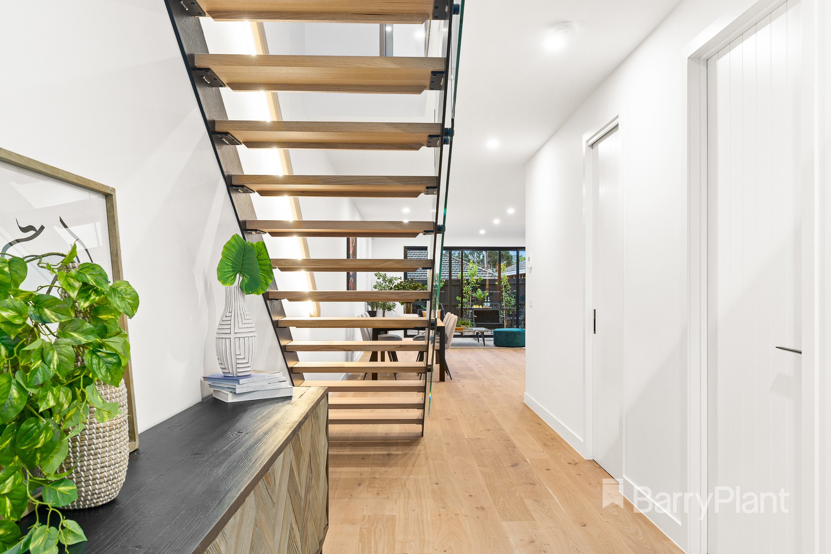 9 Nirvana Crescent, Bulleen, VIC 3105, Bulleen - Thumbnail 5
