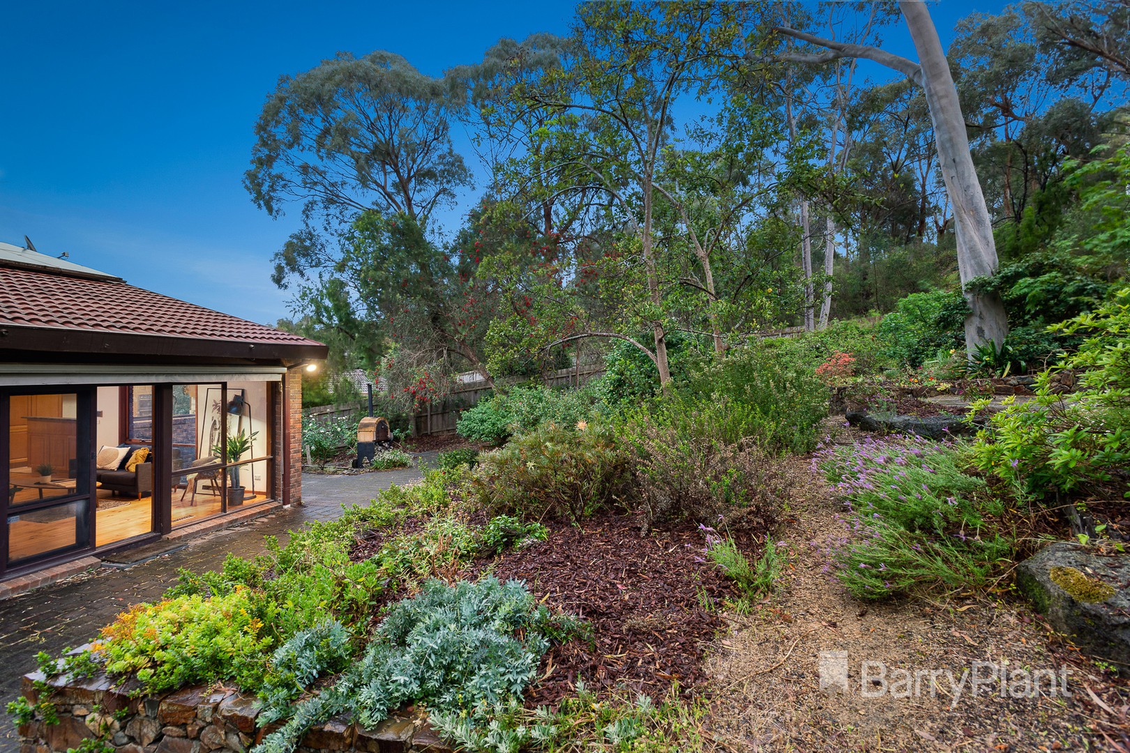 13 Stokes Place, Eltham, VIC 3095, Eltham - Thumbnail 5