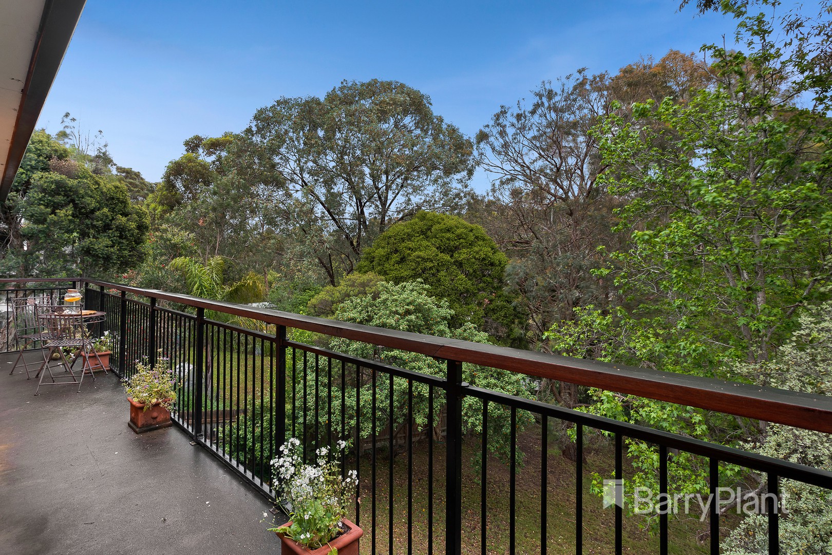 8 Acheron CrescentEltham North, VIC 3095, Eltham North - Thumbnail 4