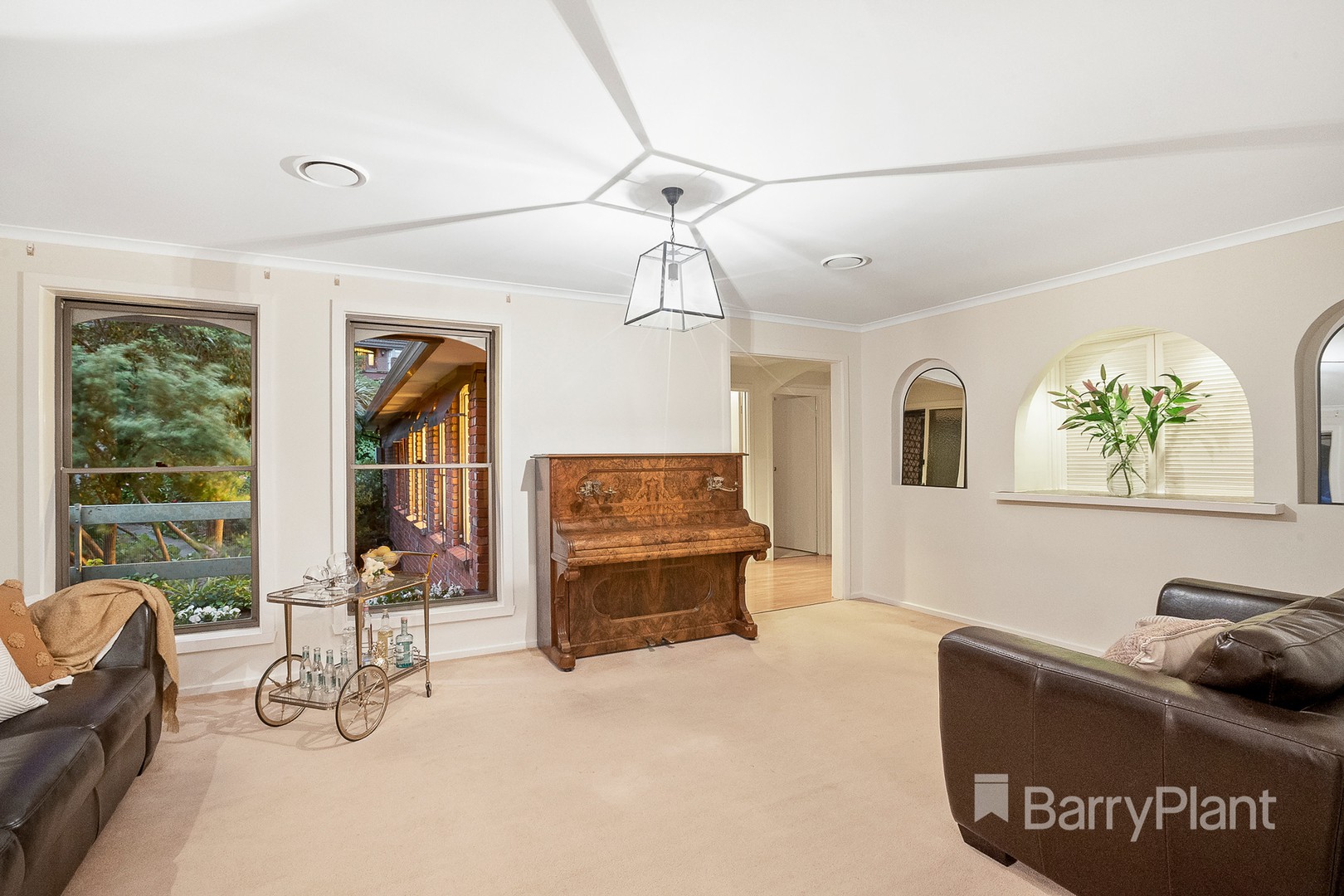 8 Acheron CrescentEltham North, VIC 3095, Eltham North - Thumbnail 7