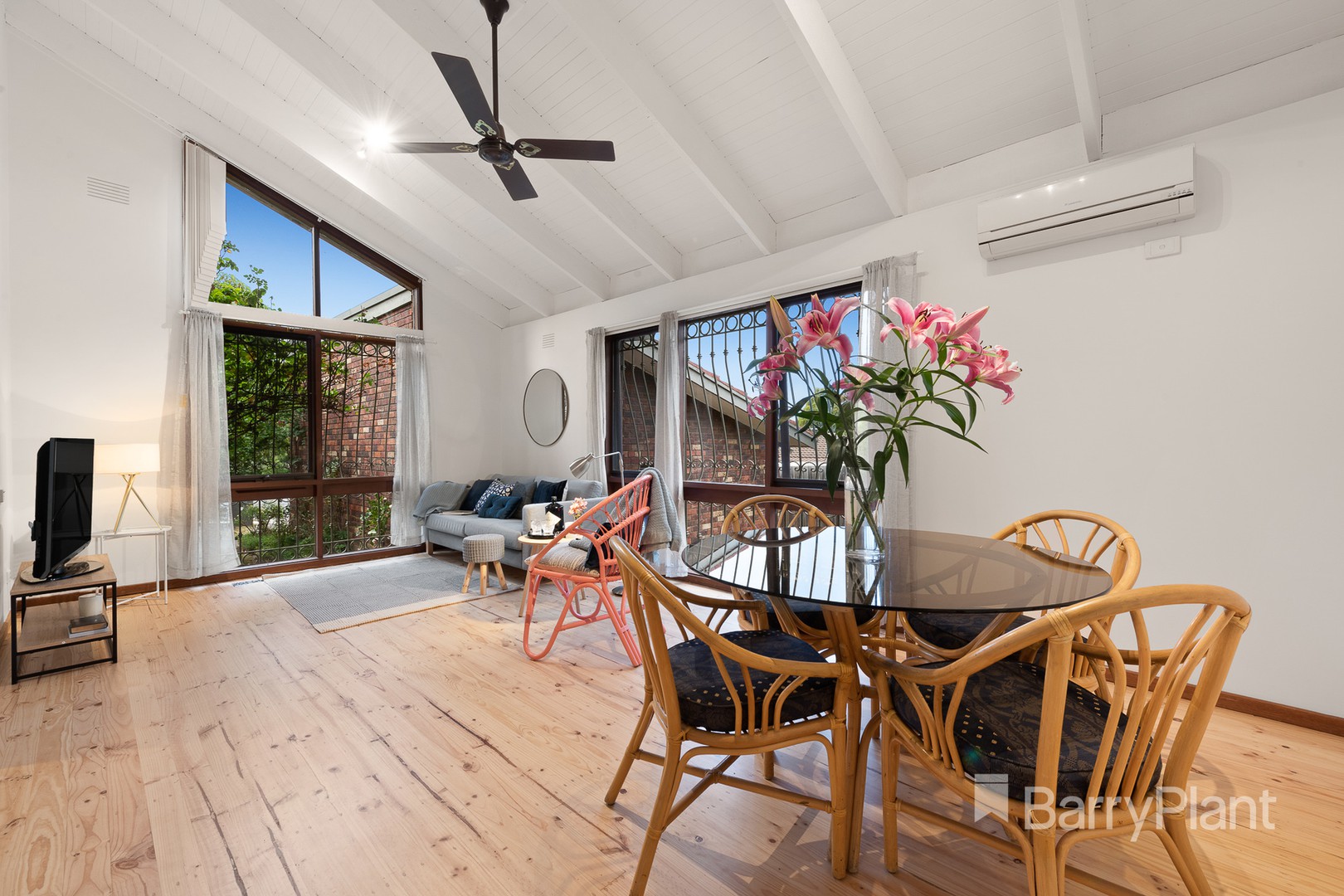 4 Glen Katherine DriveSt Helena, VIC 3088, St Helena - Thumbnail 5