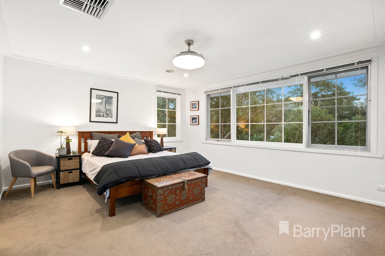 25 Belinda Avenue, Research, VIC 3095, Research - Thumbnail 3
