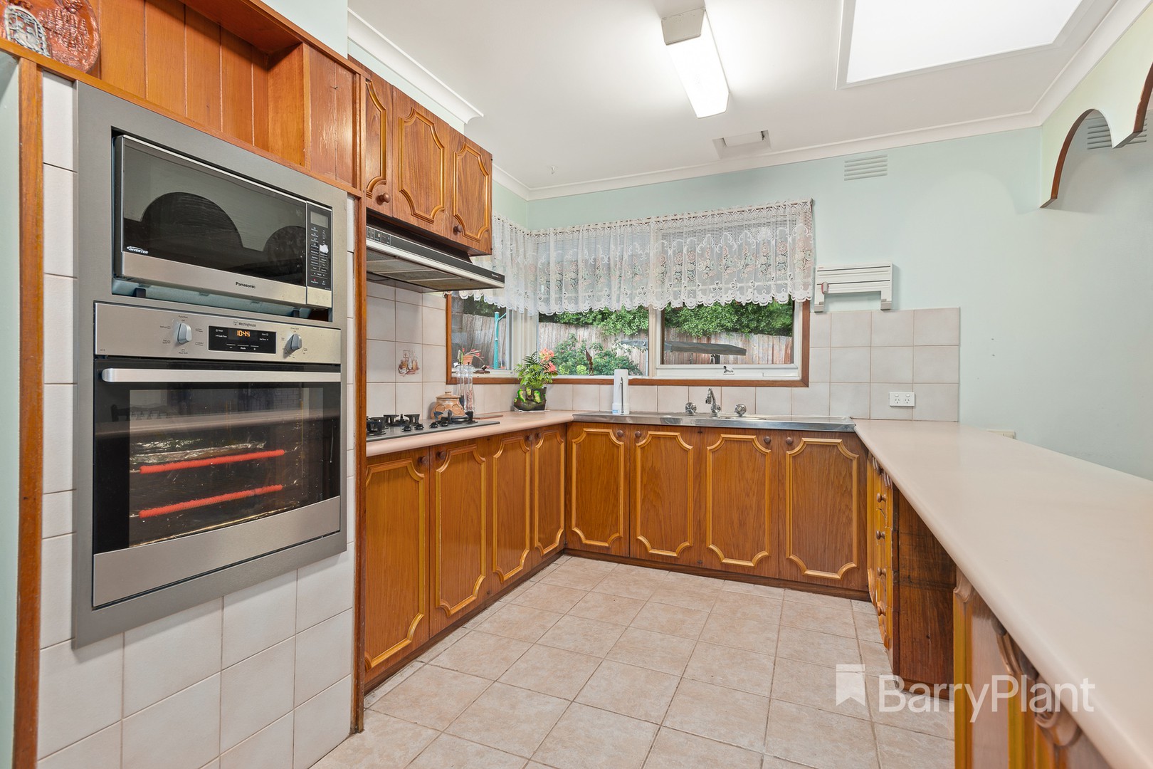 21 Saxonwood Drive, Doncaster East, VIC 3109, Doncaster East - Thumbnail 3