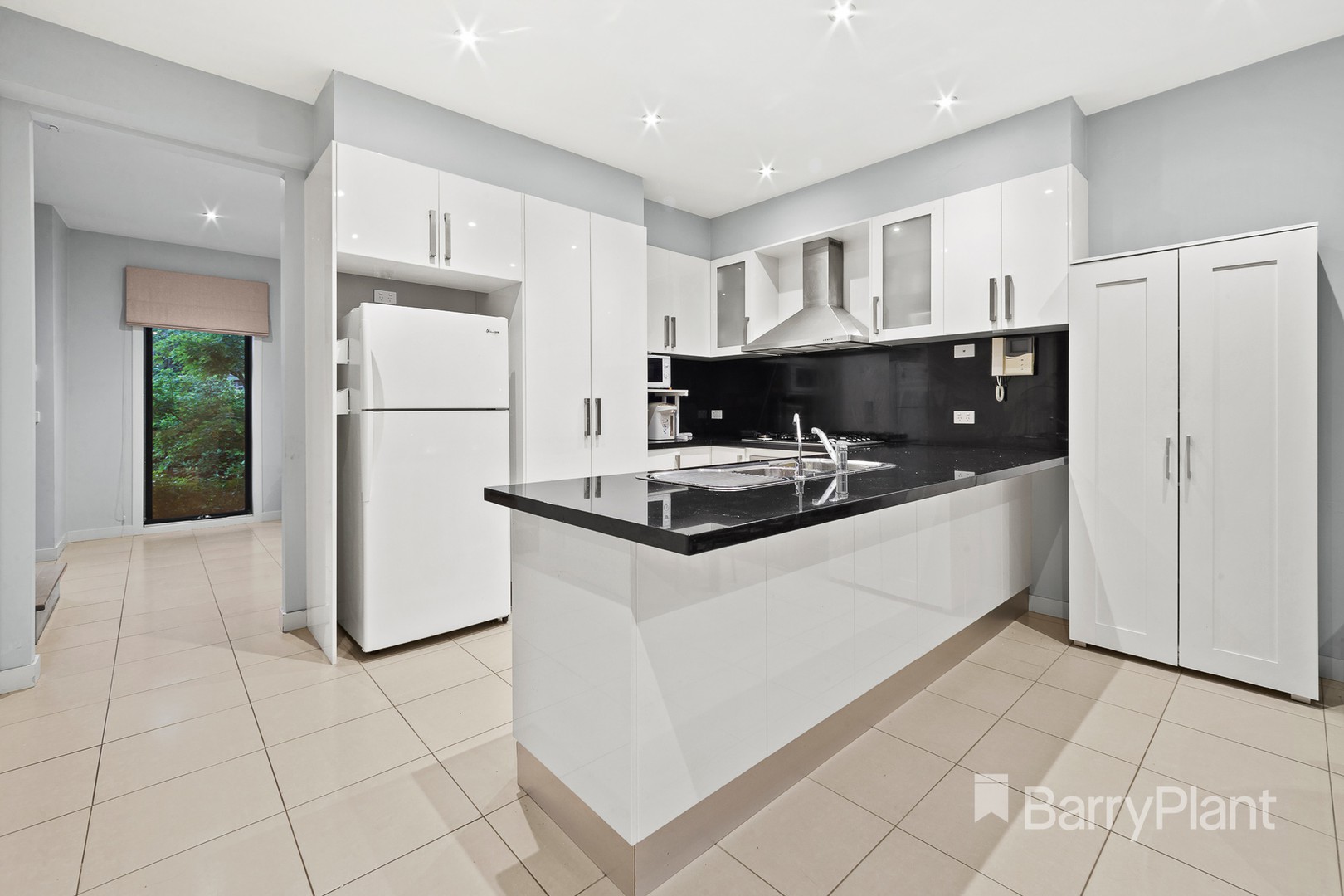 2/119 James Street, Templestowe, VIC 3106, Templestowe - Thumbnail 2