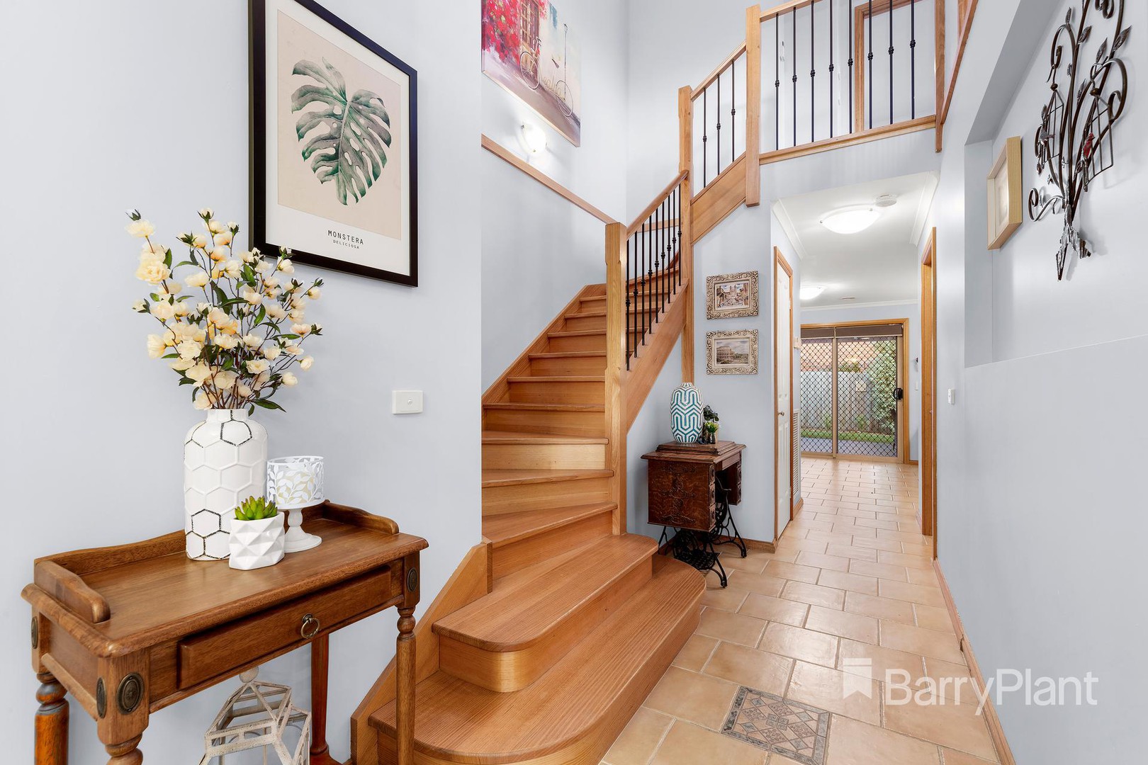 6 Ellabella Court, South Morang, VIC 3752 - Thumbnail 2 - 13/11/2019