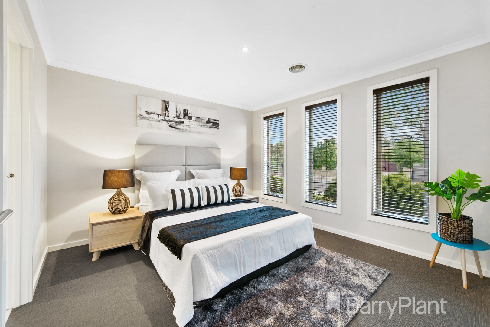 44 Kingbird Avenue, Tarneit, VIC 3029 - Thumbnail 1 - 14/11/2019