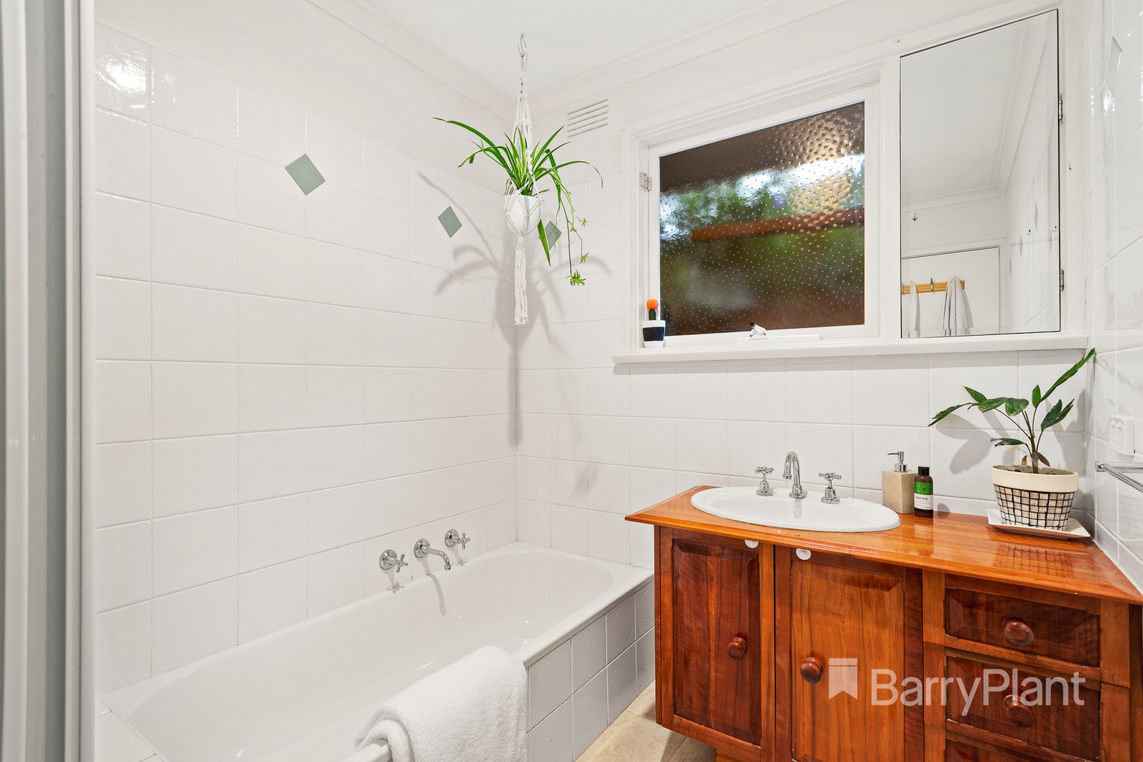3 Frances AvenueGreensborough, VIC 3088, Greensborough - Thumbnail 8