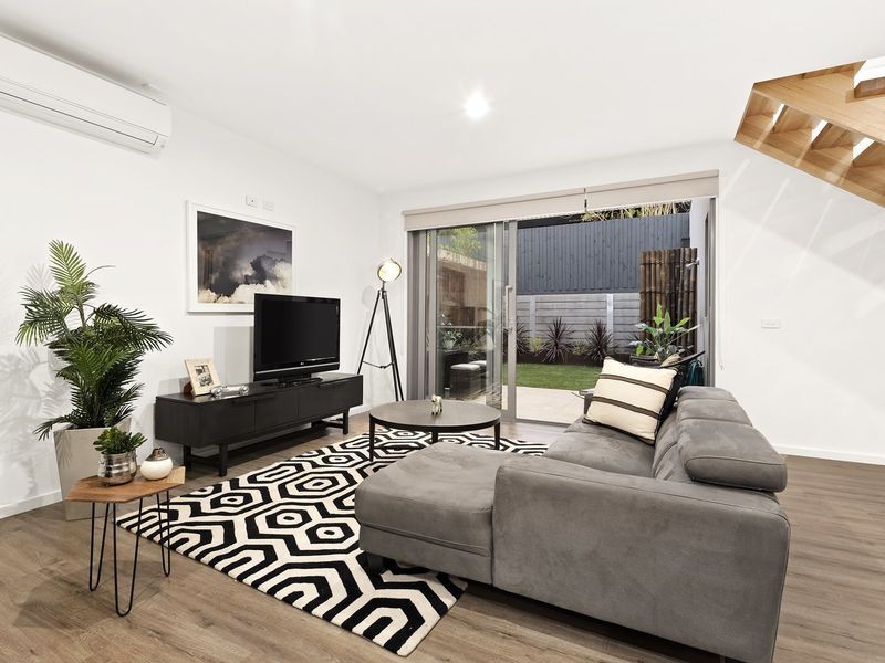 1/100 Atkinson StreetTemplestowe, VIC 3106, Templestowe - Thumbnail 2