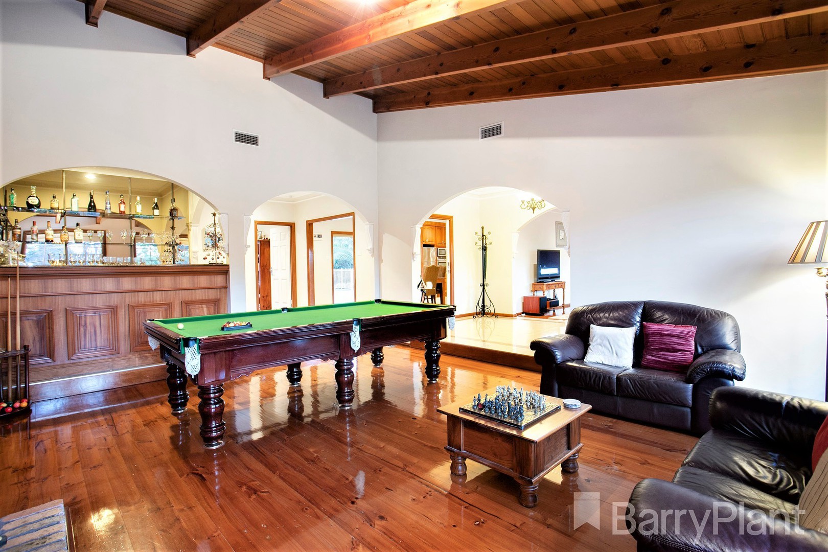 31 Drummond Street, Greenvale, VIC 3059 - Thumbnail 2 - 15/11/2019