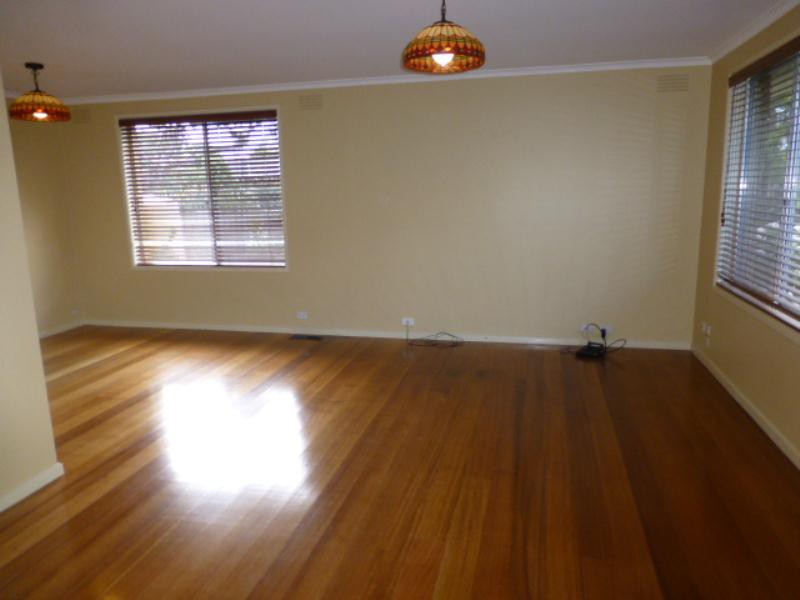 56 Wolverton Drive, Gladstone Park, VIC 3043 - Thumbnail 1 - 15/11/2019