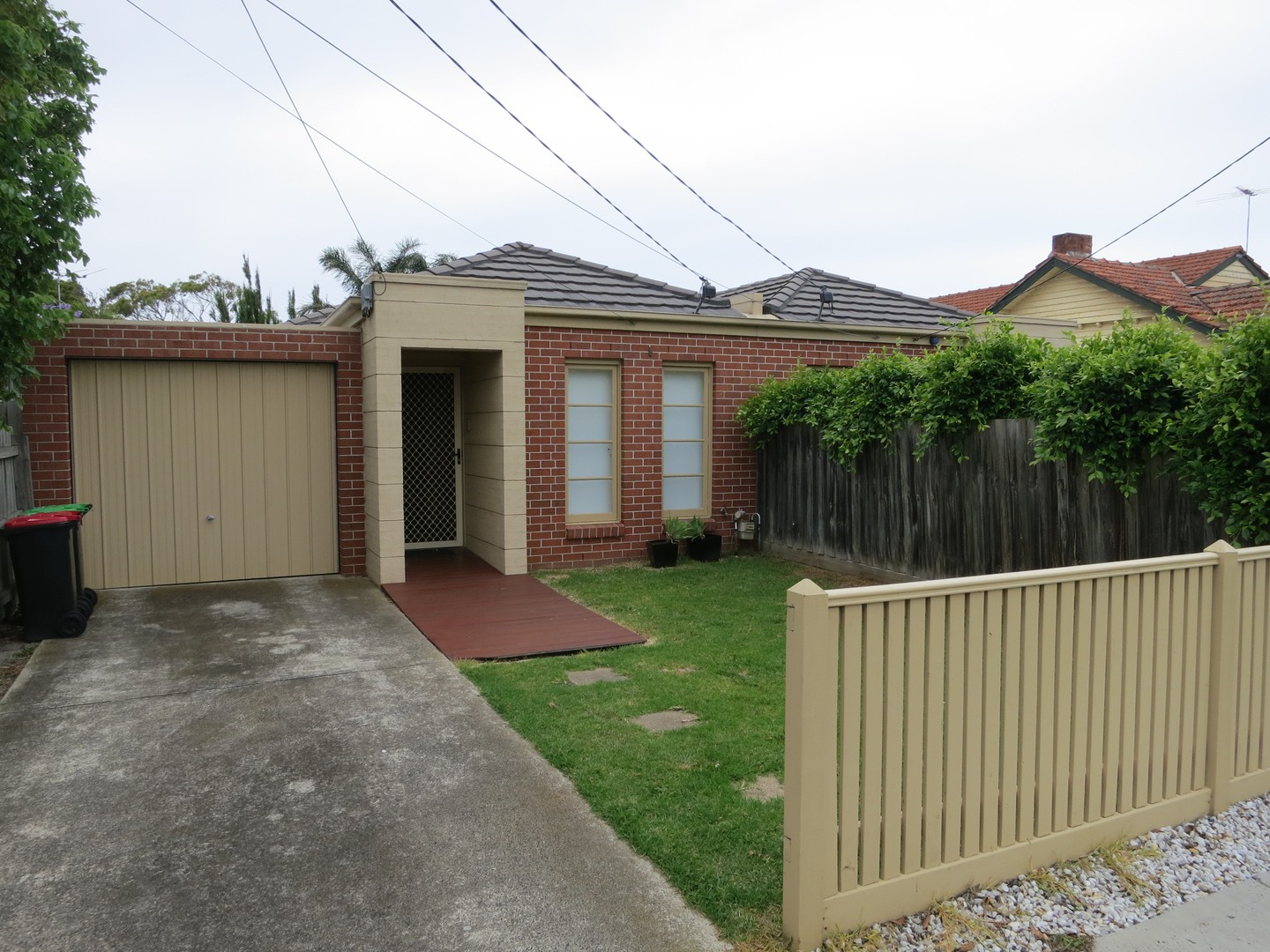 16b Inlet Street, Aspendale, VIC 3195 - Thumbnail 1 - 15/11/2019