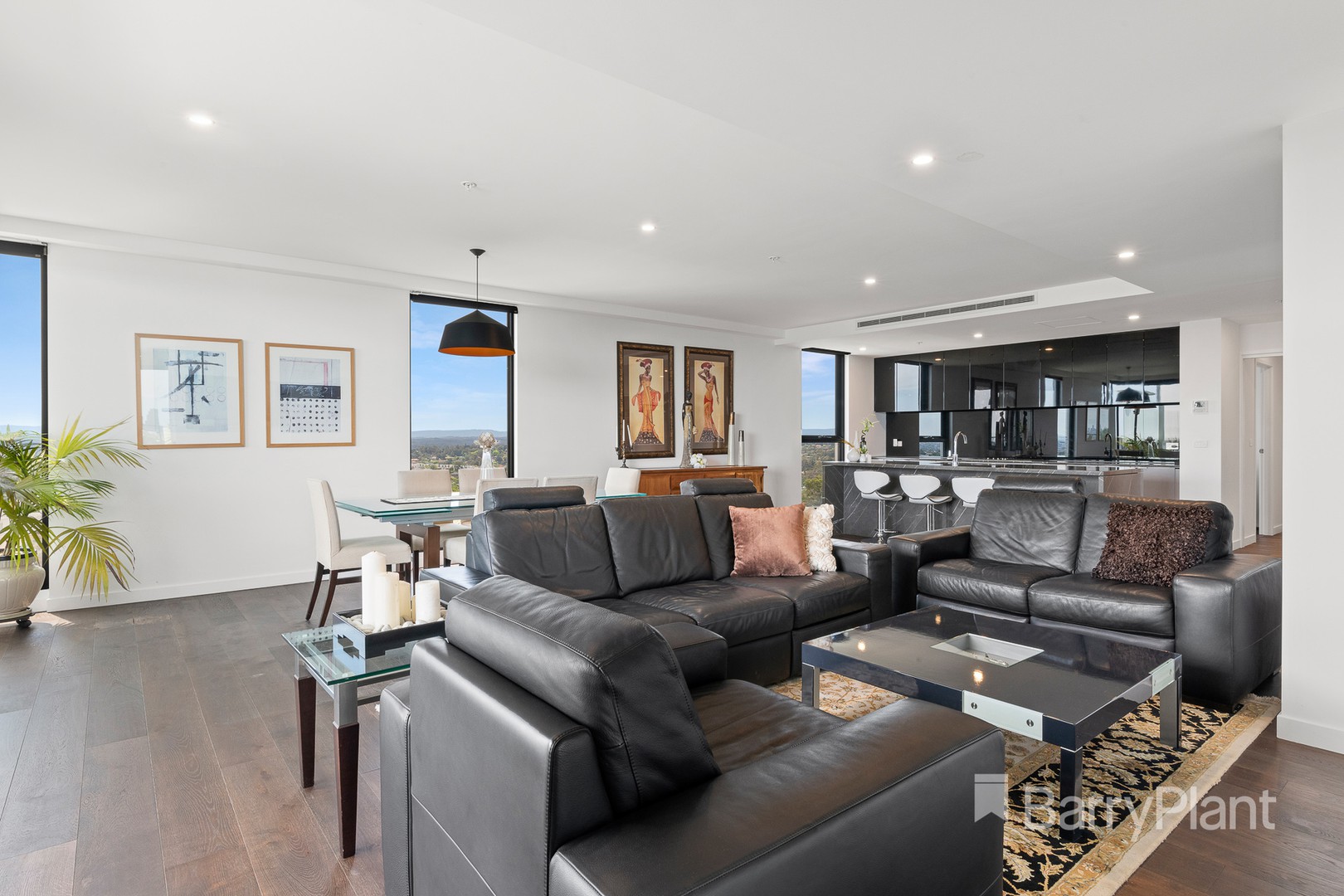 703/5 Sovereign Point Court, Doncaster, VIC 3108, Doncaster - Thumbnail 4